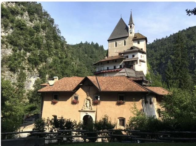 Appartamento Da Romina Con Parcheggio Gratuito Sanzeno Exterior foto